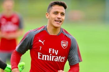 Alexis Sanchez Kirim Pesan Pribadi Kepada Arsene Wenger