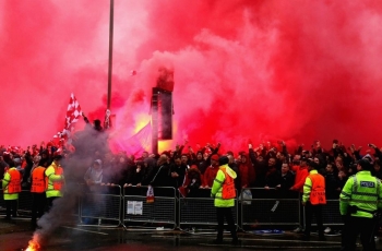 Pendukung Liverpool Kritis Usai Diserang Pendukung AS Roma di Anfield