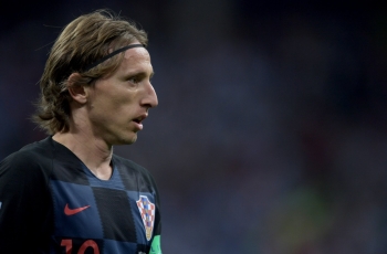 Penalti Digagalkan Schmeichel, Modric Jera Tonton Video Lawan