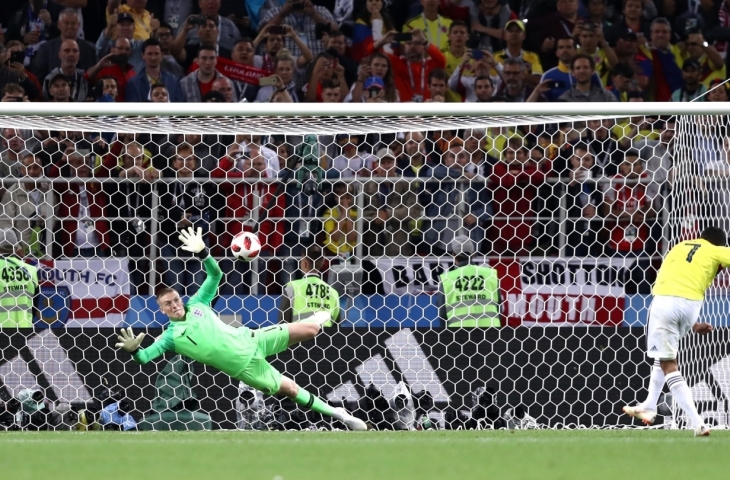 Aksi heroik Jordan Pickford gagalkan dua penalti Kolombia