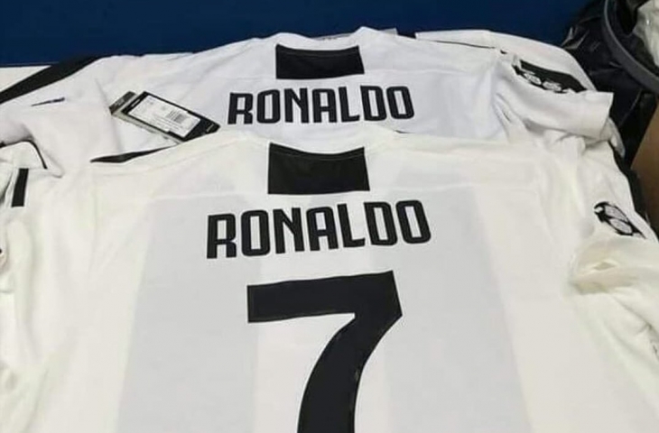 Jersey Ronaldo di Juventus Bocor Twitter.com/@FourFourTweet