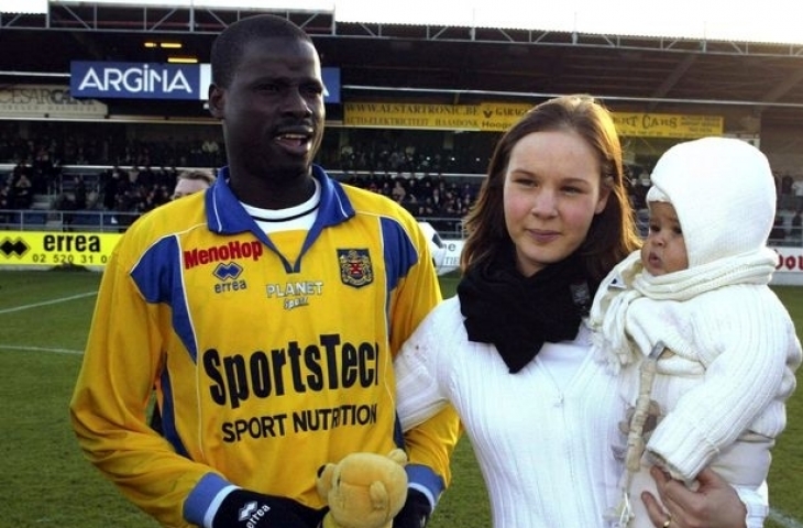 Eboue dengan mantan istri. (Sumber: Twitter).