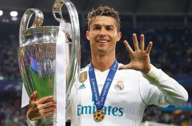 Cristiano Ronaldo berhasil mengantarkan Real Madrid meraih gelar Liga Champion tiga kali berturut-turut. (Sumber; Instagram/cristiano)