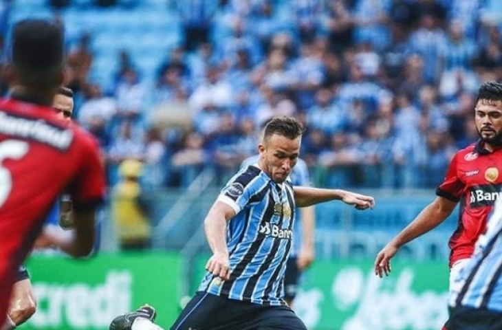 Arthur Melo saat masih berseragam Gremio. (Sumber: Instagram/arthurhmelo)