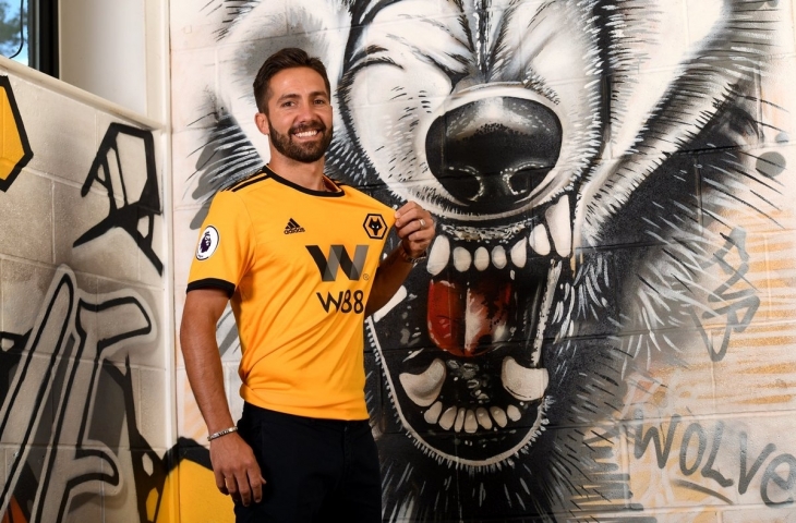 Joao Moutinho. (Sumber: Twitter/@Wolves).