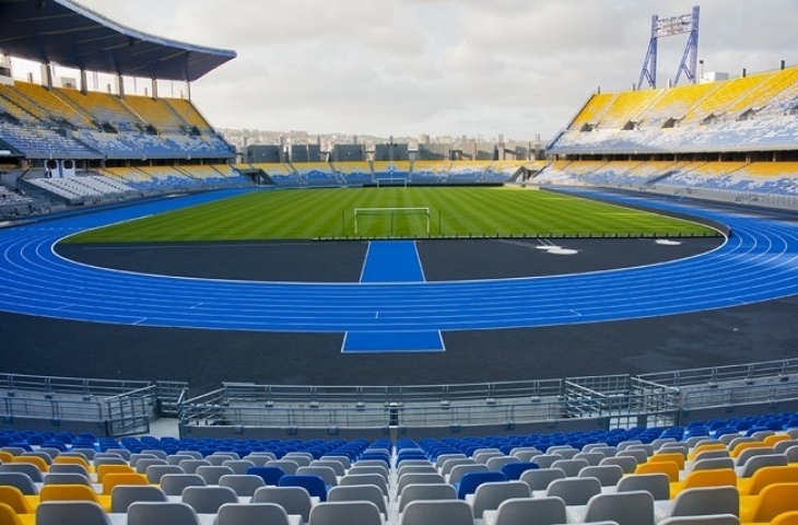 Stadion Ibn Battaota di Tangier, Maroko (Sumber: SkyscraperCity)