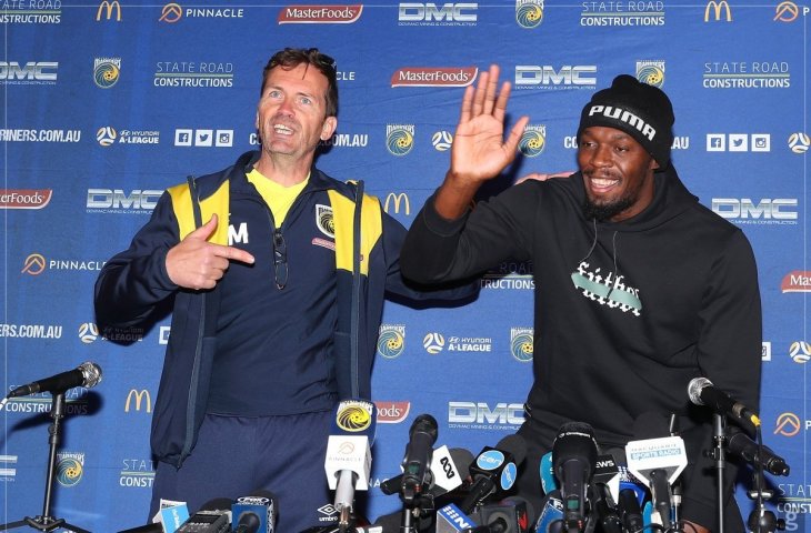 Usain Bolt (kanan). (Twitter/@CCmariners).