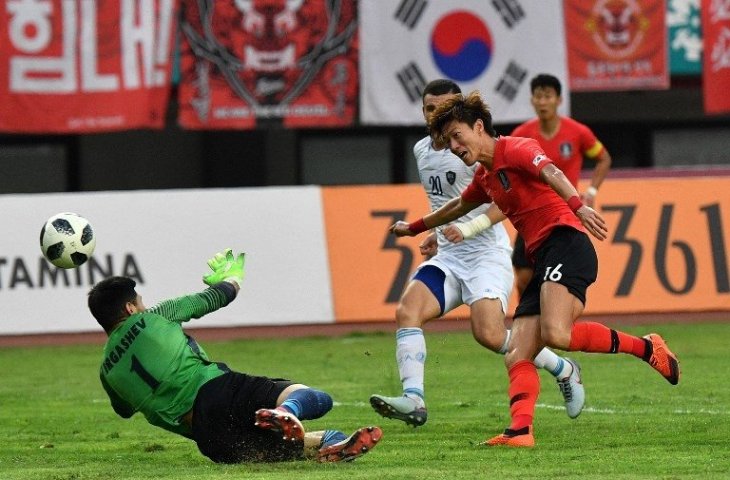 Striker Korea Selatan di Asian Games 2018, Hwang Ui-jo. (Juni Kriswanto/AFP).