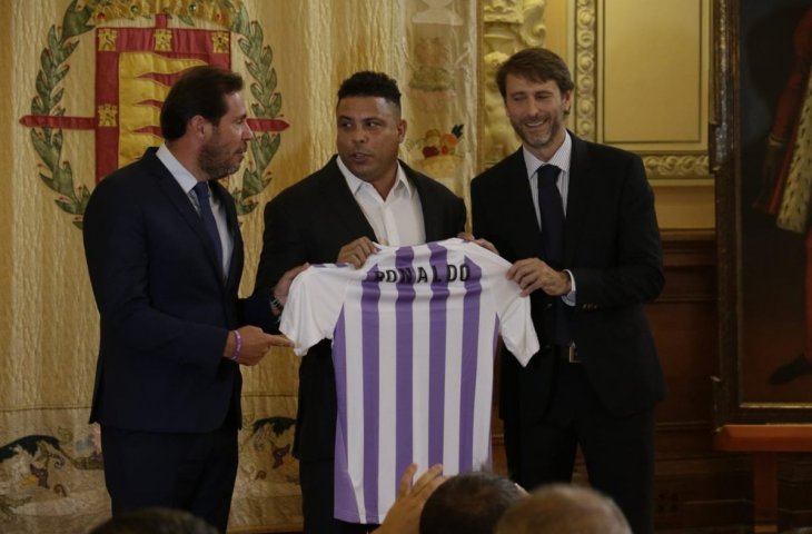 Legenda Brasil, Ronaldo jadi presiden baru Real Valladolid (twitter/realvalladolid)