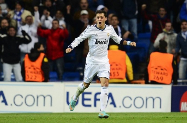 Mesut Ozil ketika masih berseragam Real Madrid (Javier Soriano/AFP)