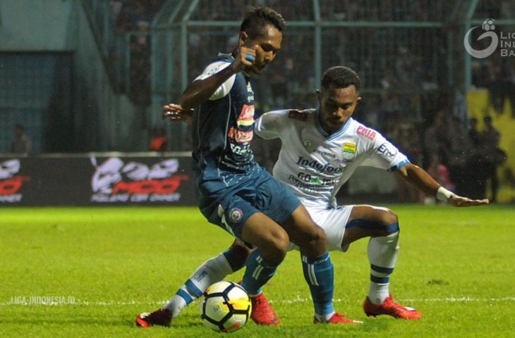 Arema FC vs Persib Bandung