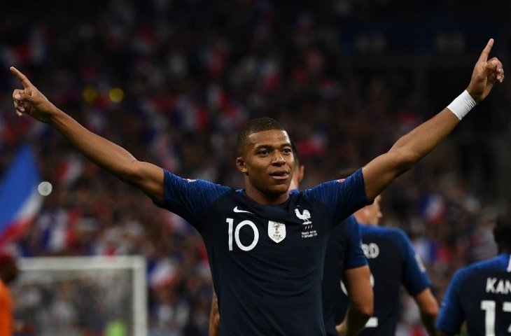 Kylian Mbappe saat merayakan gol di UEFA Nations League melawan Belanda pada 9 September 2018 (Anne Christine Poujoulat/AFP)