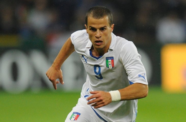 Pemain Timnas Italia Sebastian Giovinco saat melawan Irlandia di ajang EURO 2012 (AFP)