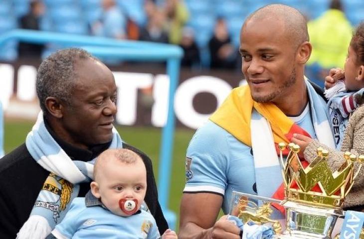 Ayah dan Vincent Kompany. (Dok ITV.com).