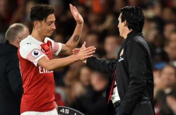 Tak Mainkan Mesut Ozil Lagi, Unai Emery Beri Penjelasan