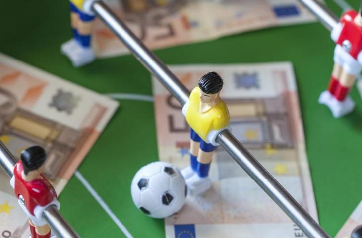 Ilustrasi match fixing di dunia sepak bola (Sumber: ec.europa.eu)