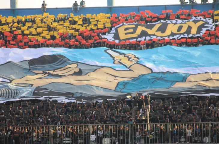 Koreografi Brigata Curva Sud PSS Sleman (Stephanus Aranditio/chatwithamelia.xyz)