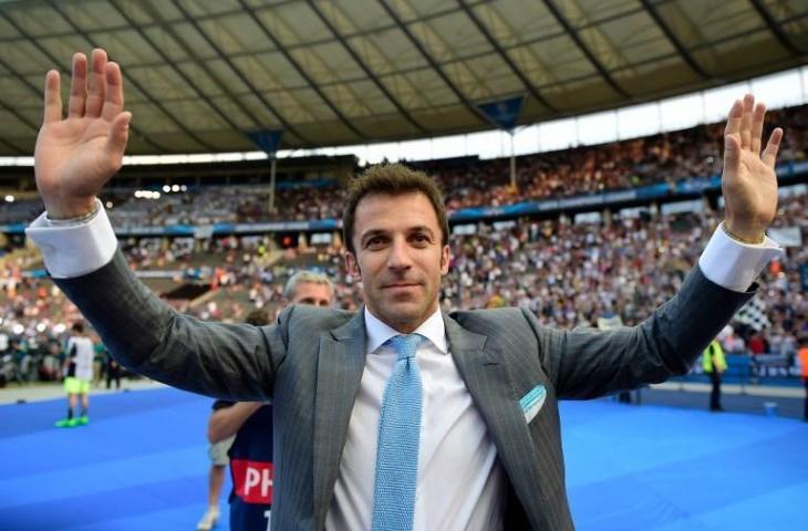 Mantan pemain Juventus, Alessandro Del Piero saat tiba untuk menyaksikan laga Juventus vs Barcelona di Liga Champions pada 6 Juni 2015 (Oliver Morin/AFP)