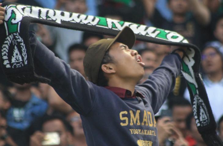  Suporter PSS Sleman (Stephanus Aranditio/chatwithamelia.xyz)