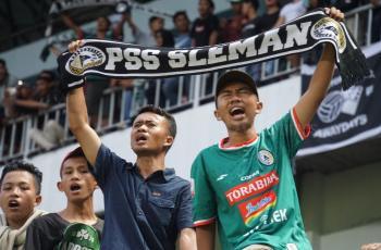 5 Barang Unik Ini Dijual Suporter PSS Sleman Demi Final Liga 2