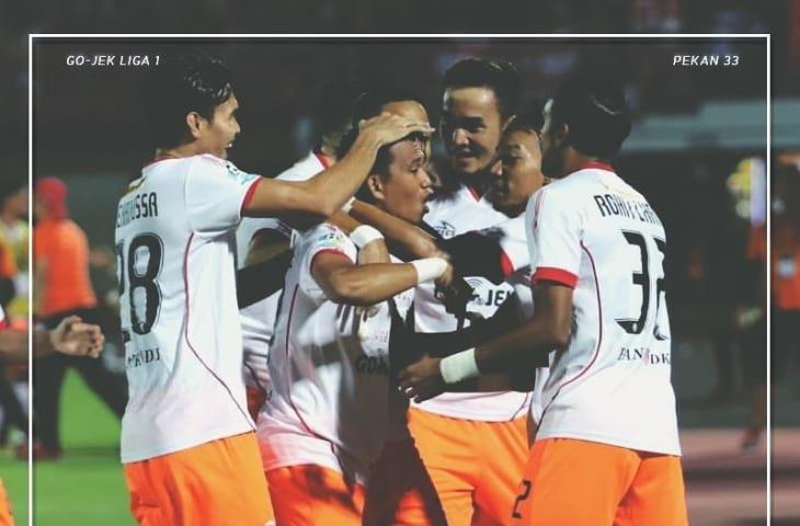 Persija Jakarta memenangkan laga tandang ke markas Bali United 2-1, Minggu (2/12/2018). [@persijajkt/Instagram]