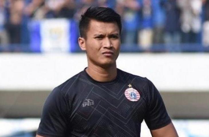 Penjaga gawang Persija Jakarta, Shahar Ginanjar. [suara.com]