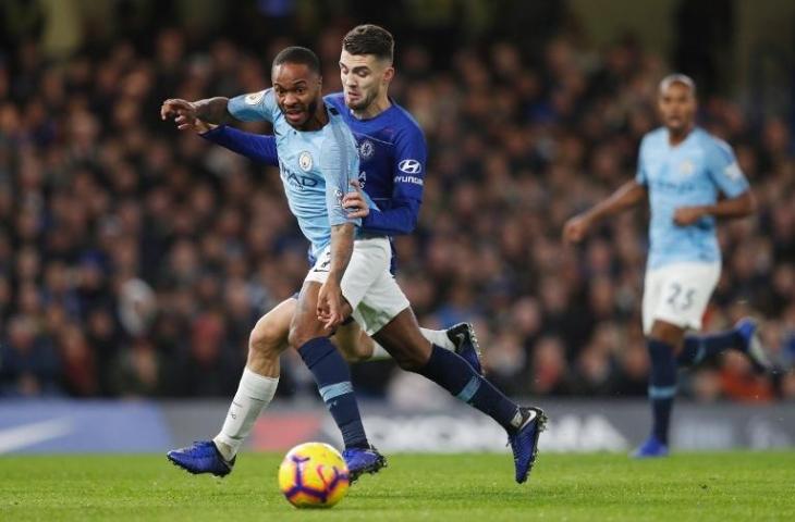 Chelsea saat berhadapan dengan Manchester City di pekan ke-16 Liga Primer pada 8 Desember 2018 (Adrian Dennis/AFP)