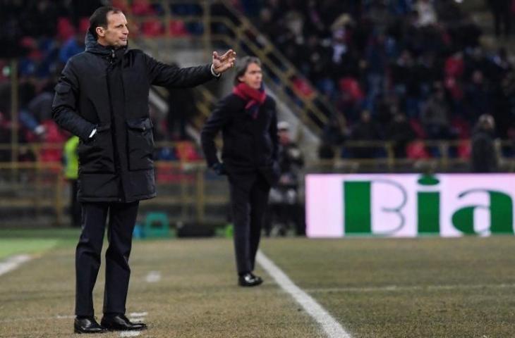 Pelatih Juventus, Massimiliano Allegri, di laga kontra Bologna. (Tiziana Fabi/AFP).