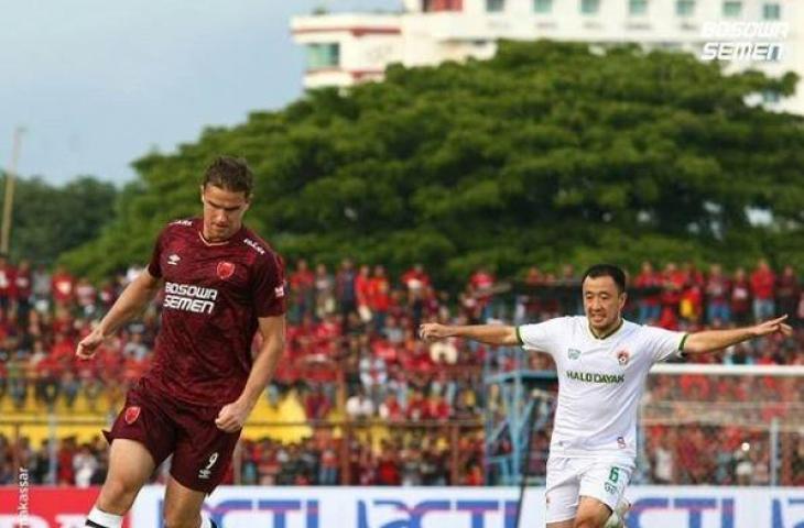 Selebrasi Eero Markkanen usai mencetak gol ke gawang Kalteng Putra pada Piala Indonesia, Minggu (3/2/2019). (Instagram/psm_makassar)