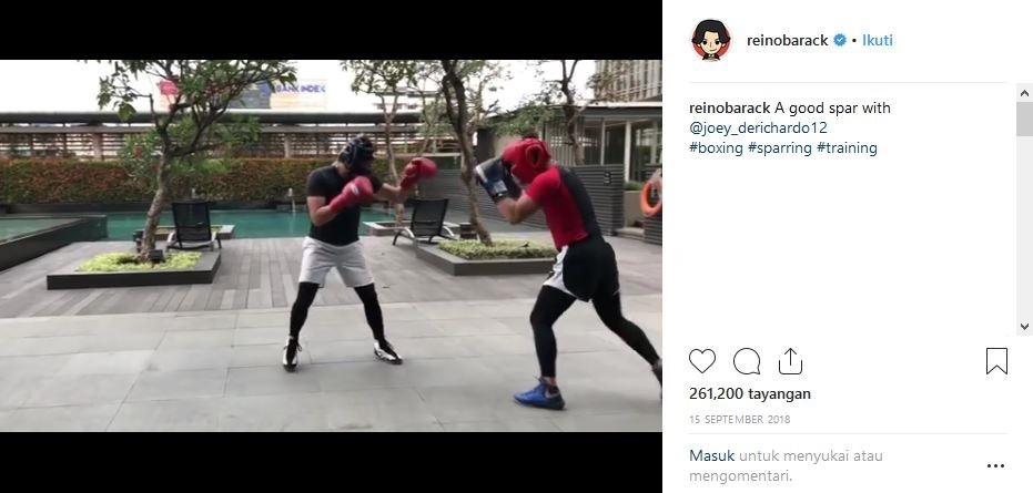 Gaya Reino Barack saat olahraga boxing (instagram.com/reinobarack)