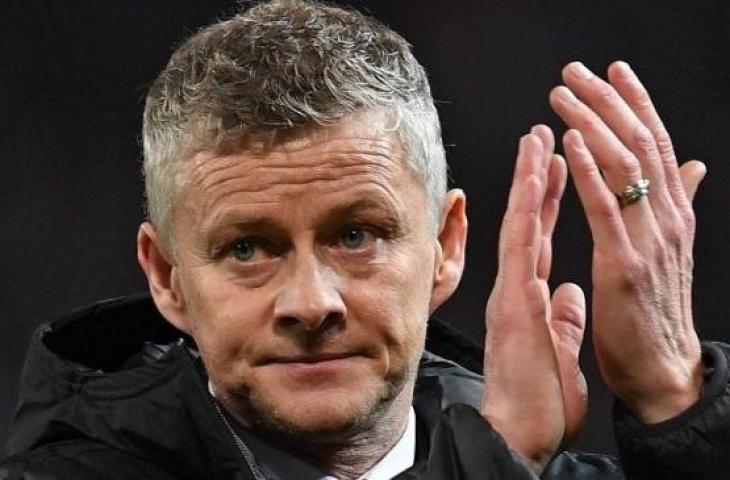 Reaksi manajer Manchester United Ole Gunnar Solskjaer setelah timnya dikalahkan PSG 0-2 di leg pertama babak 16 besar Liga Champions yang berlangsung di Old Trafford pada 13 Februari 2019 [AFP]