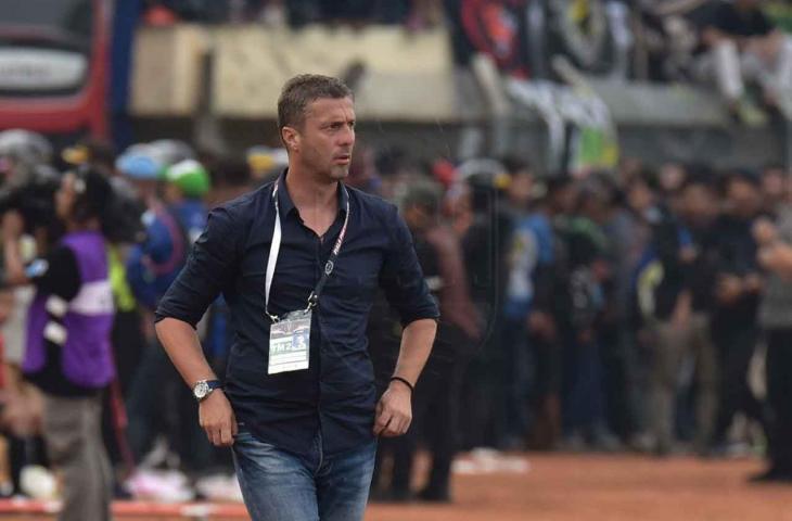 Pelatih Persib Bandung, Miljan Radovic. (Dok: persib.co.id)