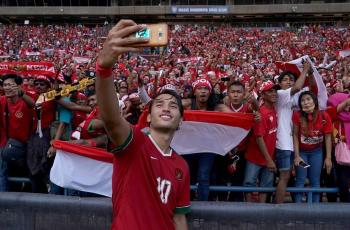 Dilarang Bela Timnas Indonesia U-23, Ezra Walian Tulis Pesan Dukungan