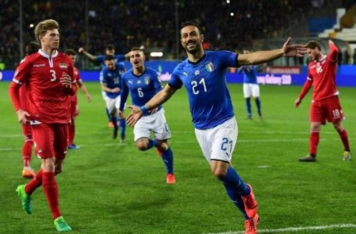 Fabio Quagliarella sukses mencetak dua gol dalam kemenangan Italia atas Liechtenstein dengan skor 6-0 pada pertandingan Grup J Kualifikasi Piala Eropa 2020 di Ennio Tardini, Rabu (27/3/2019), dini hari WIB. (MIGUEL MEDINA / AFP)