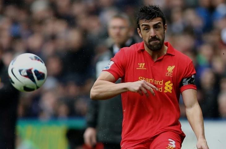 Eks bek Liverpool, Jose Enrique pernah menderita kanker otak seperti yang dialami Agung Hercules. [ANDREW COWIE / AFP]