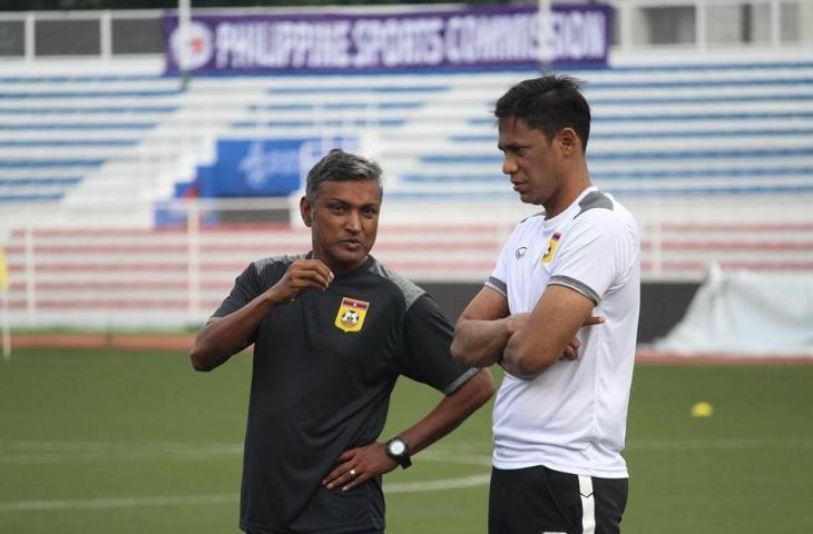 Pelatih Timnas Laos U-23, Varadaraju Sundramoorthy. (Facebook/@laoFF).