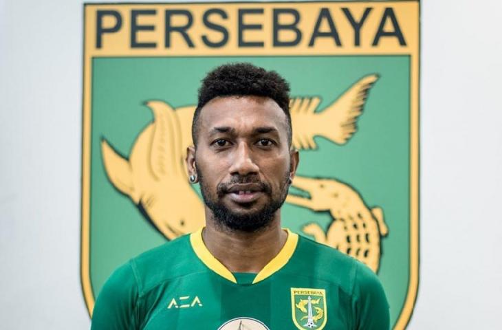 Patrich Wanggai gabung Persebaya Surabaya. (Instagram/@officialpersebaya).