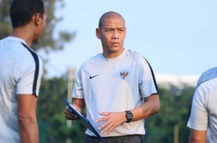 Asisten pelatih Timnas Indonesia, Nova Arianto. [Foto: instagram @novarianto30]