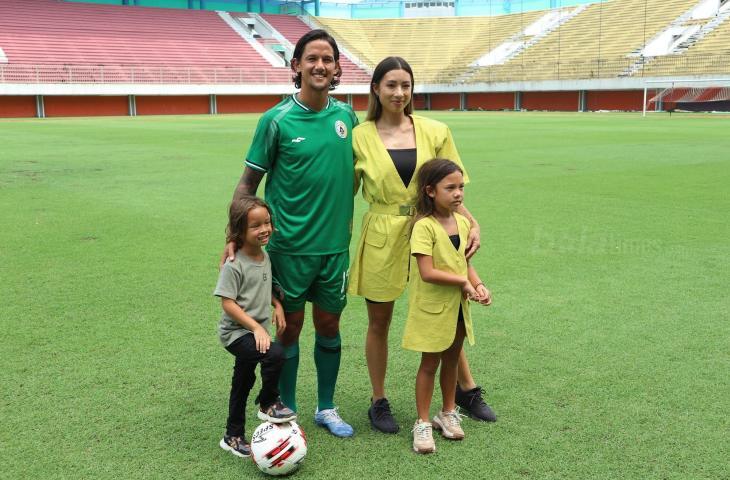 Irfan Bachdim resmi gabung PSS Sleman. (Suara.com/Irwan Febri Rialdi).