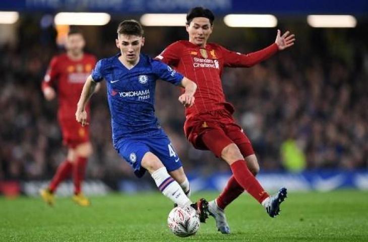 Gelandang muda Chelsea, Billy Gilmour, dalam pertandingan melawan Liverpool. (Daniel Leal-Olivas/AFP).