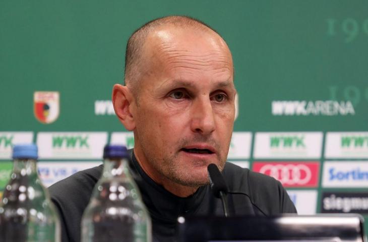 Pelatih Augsburg, Heiko Herrlich. (Dok. Augsburg).