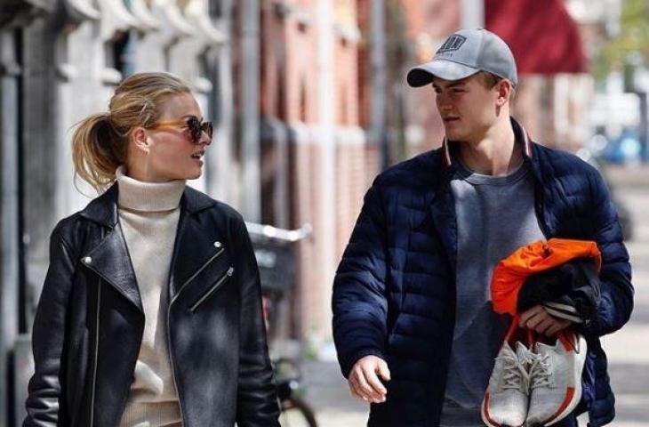 Matthijs de Ligt bersama sang pujaan hati, Annekee Molenaar. (Instagram/annekeemolenaar)