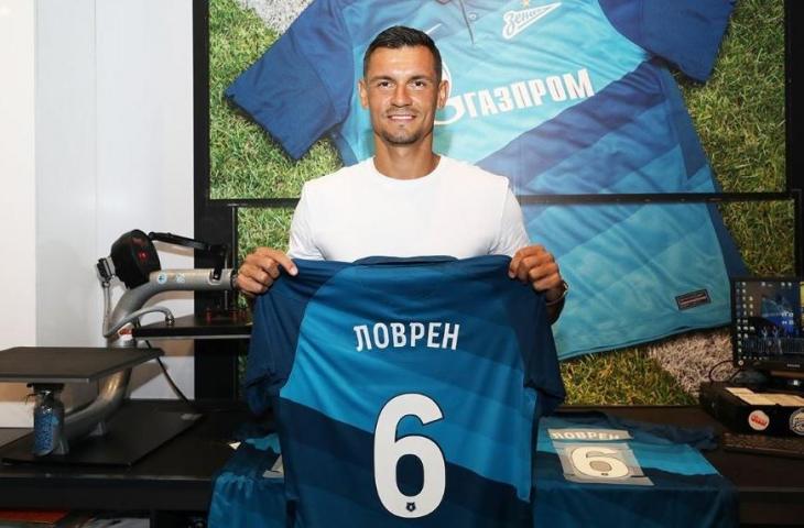 Dejan Lovren resmi diperkenalkan sebagai pemain baru Zenit Saint Petersburg. (Instagram/zenit_spb)