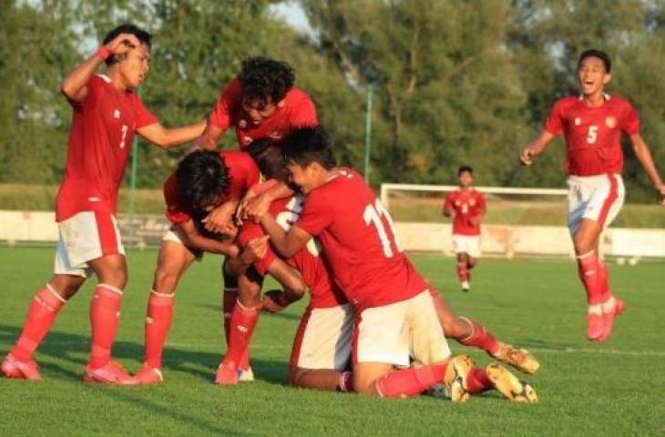 Selebrasi gol pemain timnas Indonesia U-19 saat laga melawan Arab Saudi di Kroasia. [Dok. PSSI]