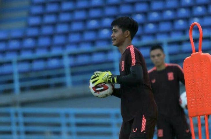 Pualam Bahari, kiper yang juga salah satu pemain muda Borneo FC. [Dok. Borneo FC]