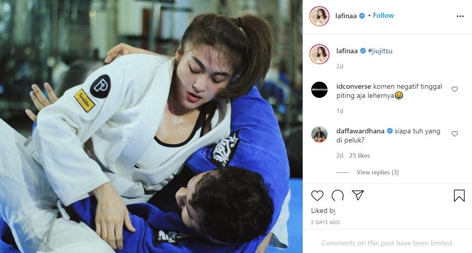 Fina Philippe sparring jiujutsu. (Instagram/lafinaa)