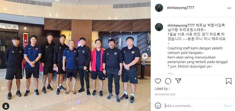 Shin Tae-yong bertemu pelatih Timnas Vietnam, Park Hang-seo. (Instagram/shintaeyong7777)