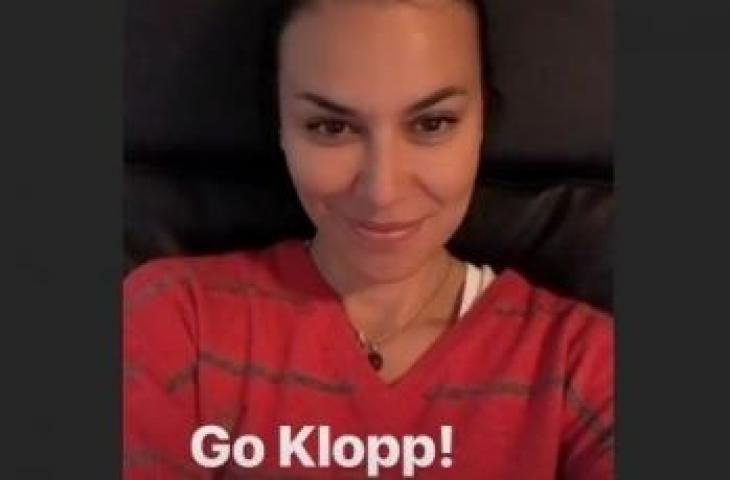 Sophia Latjuba memberikan dukungan untuk manajer Liverpool, Jurgen Klopp. (Instagram)