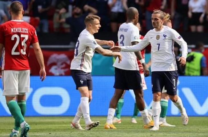 Antoine Griezmann mencetak gol penyama saat Timnas Prancis ditahan imbang Hungaria 1-1. (BERNADETT SZABO / POOL / AFP)