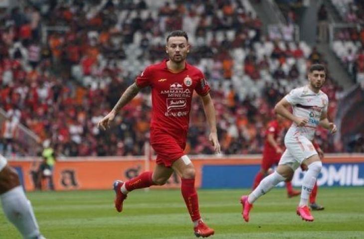 Gelandang tengah Persija Jakarta, Marc Klok. [Laman resmi Persija Jakarta]